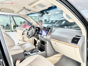 Xe Toyota Prado VX 2.7L 2020