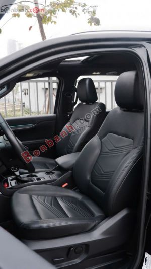 Xe Ford Everest Titanium 2.0L 4x2 AT 2022