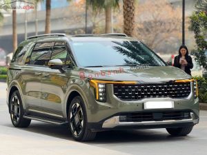 Xe Kia Carnival Signature 2.2D 2024