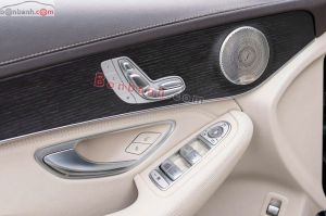 Xe Mercedes Benz GLC 300 4Matic 2021