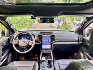 Xe Ford Everest Titanium Plus 2.0L 4x4 AT 2024